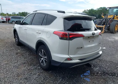 2017 Toyota Rav4 Xle z USA, uszkodzony, nr VIN JTMWFREV2HJ130675